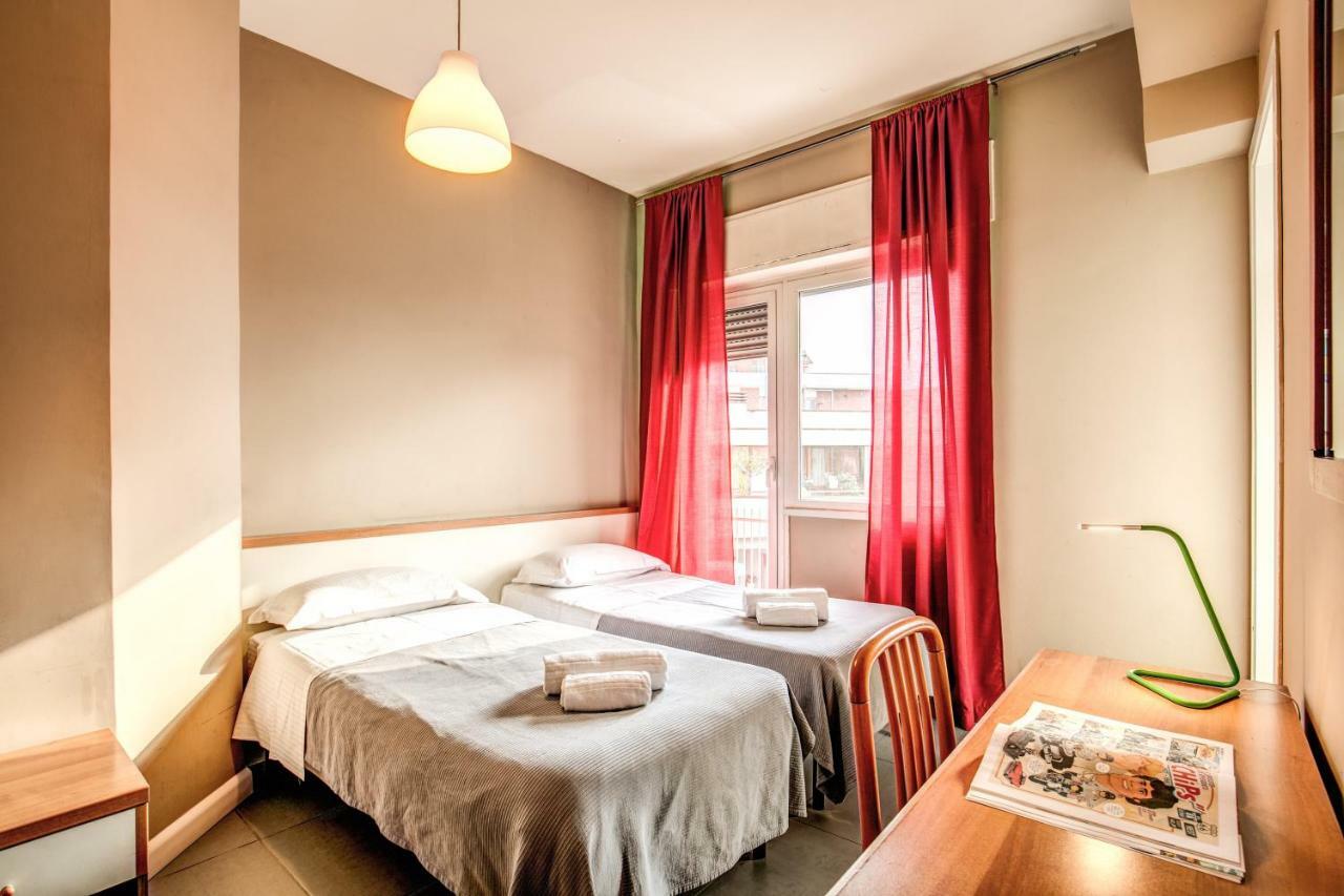 Tuscolano 6 Bedroom 6 Bathroom Rome